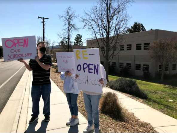 Students and parents demand that Las Virgenes schools reopen to all at March 1 sit-in in front of A.E. Wright Middle School in Calabasas.