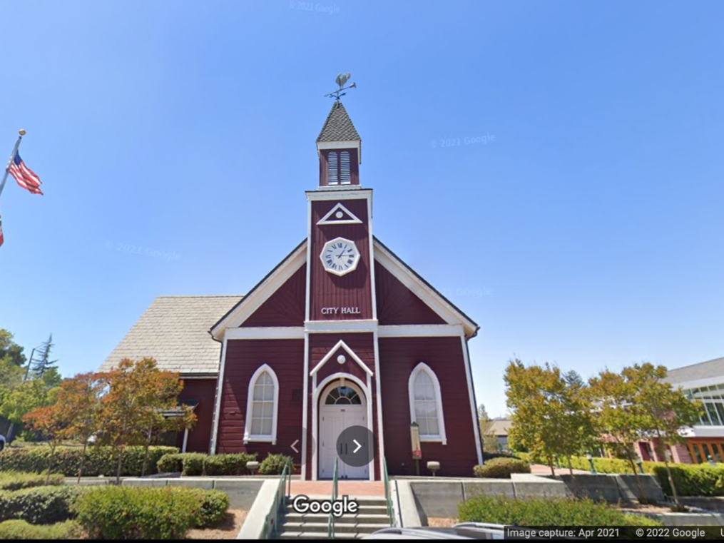 The address, presented by the Novato Chamber of Congress, provides an overview of 2021, and also discusses highlights and programs for the coming year, including the strategic plan, redistricting, and upcoming City Council elections. 
