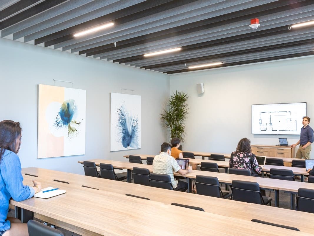 https://patch.com/img/cdn20/users/24074589/20230425/125443/styles/patch_image/public/conference-room-1a-serendipity-labs-dtla-1___25125147024.jpg