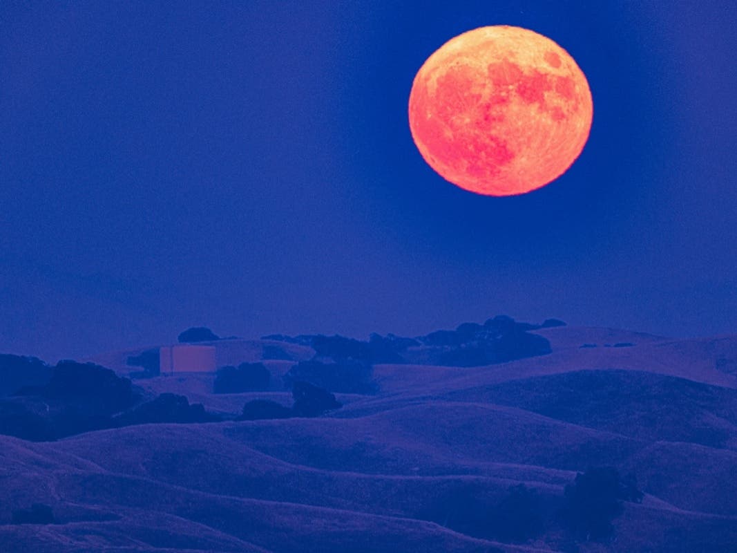 The supermoon of Aug. 30-31 over the hills of Pleasanton.
