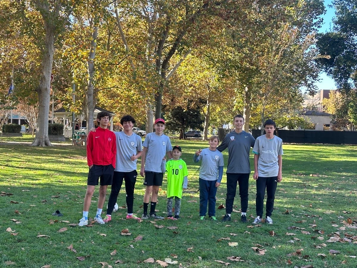 Klets, who has been playing soccer since he was three years old and is currently the captain of an Elite 1 Pre-ECNL league, decided to use his skills to help Ukrainian newcomers feel welcome in their new country.