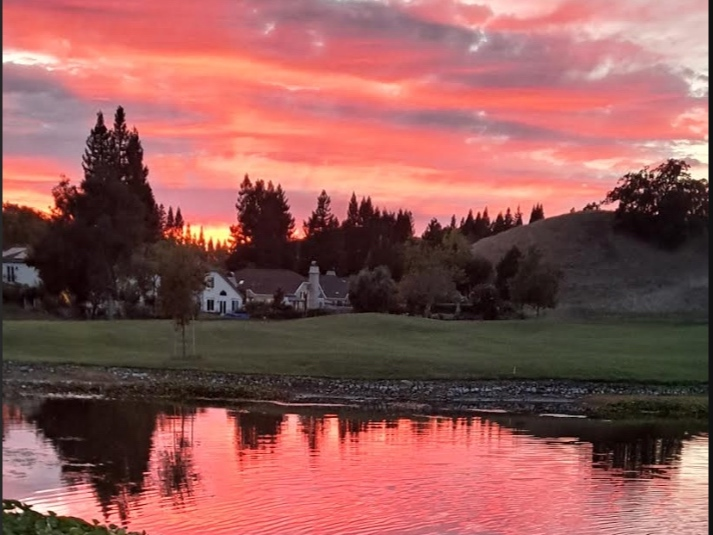 Terry Magovern was having dinner at the Blackhawk Country Club, and "this amazing sky for dessert."