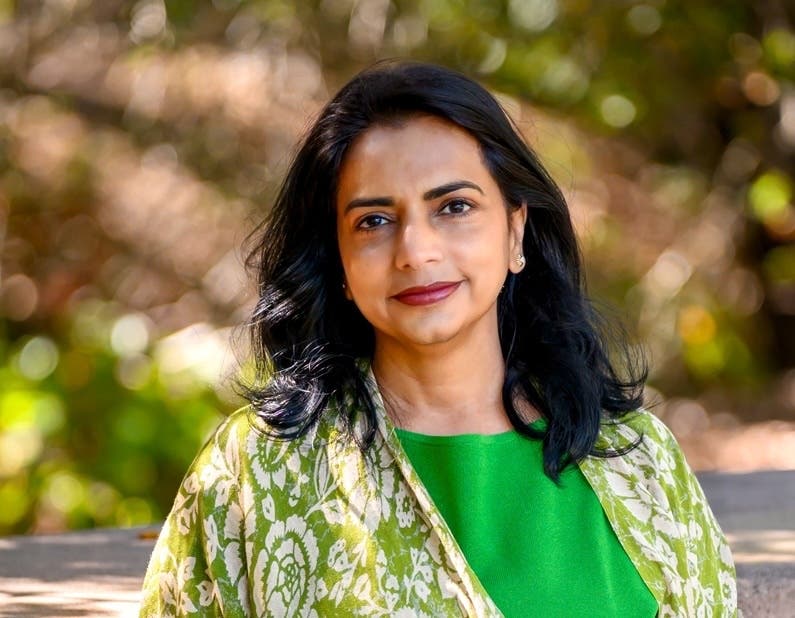 Pleasanton mother and entrepreneur Reena Gupta announced her candidacy to represent District 3 on the Pleasanton City Council, a seat currently held by Julie Testa.