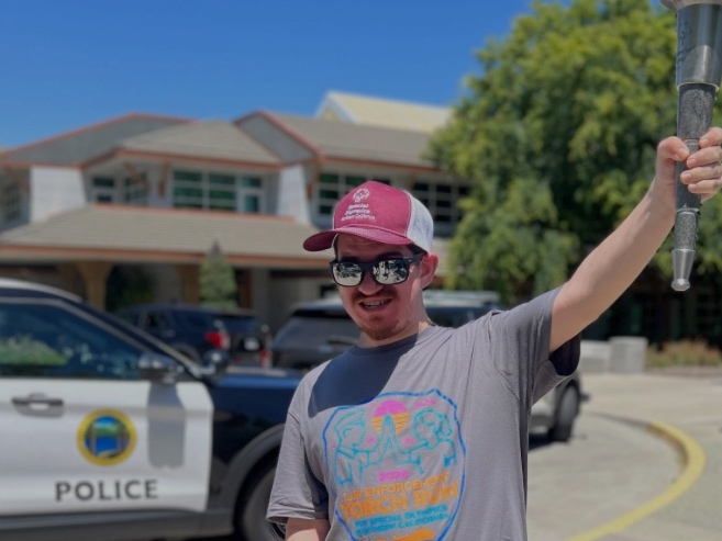 Livermore police officers will serve meals Thursday at Cattlemen's Steakhouse to raise money for Special Olympic athletes.