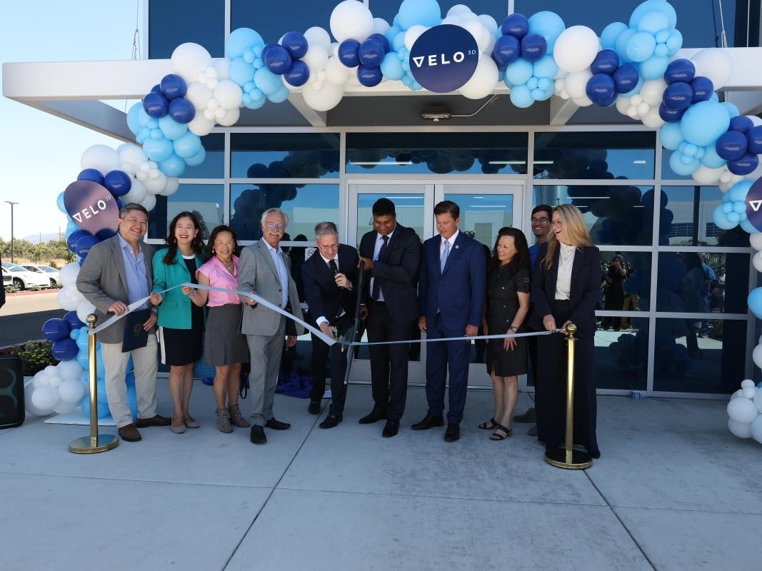 Livermore and local leaders gathered to open the new facility, which will manufacture industrial 3D printers and metal parts for aerospace, defense and energy customers.
