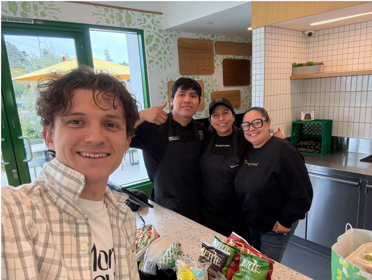"Spider-Man" star Tom Holland offered to take a selfie with MIXT staff when they asked for a photo.