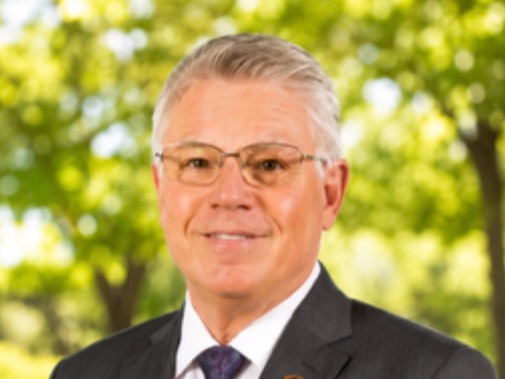 Vice Mayor Robert Storer is running for re-election.