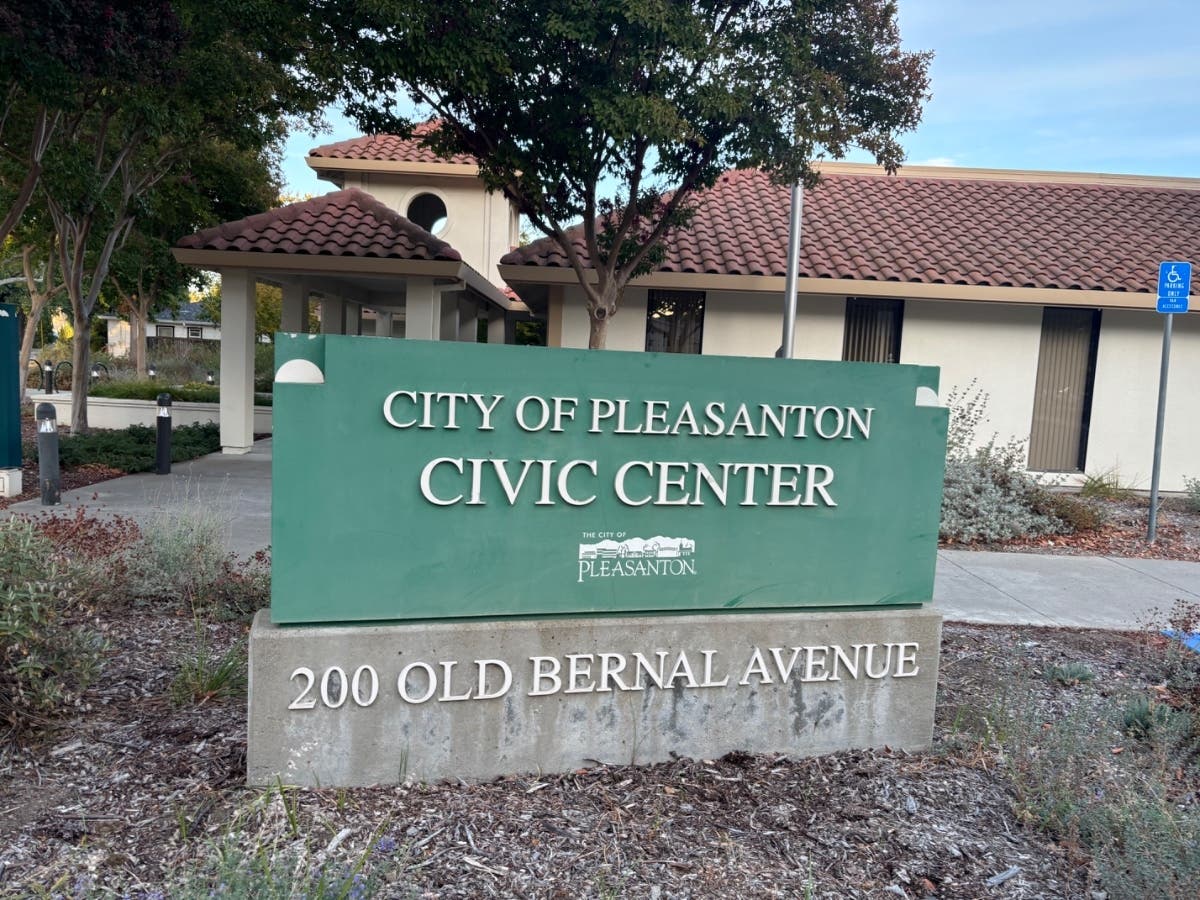 A nonprofit developer is seeking city support for a six-story housing project in Hacienda that would serve low-income families.