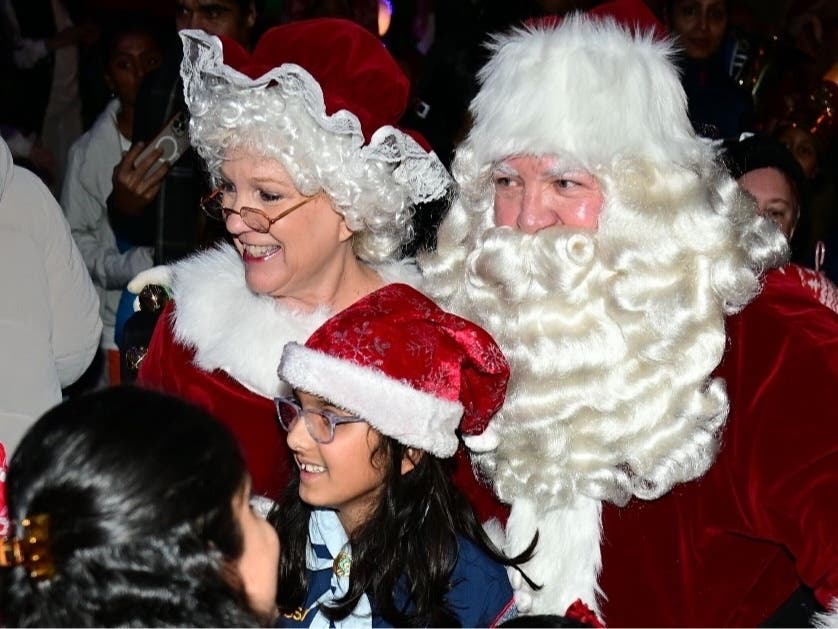 Pleasanton's Dec. 5 holiday celebration is accepting application for parade floats, volunteers, sponsorship, and more.