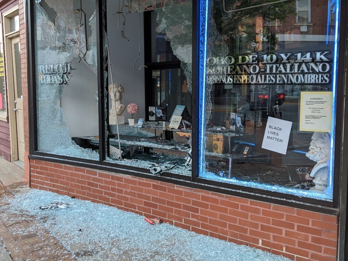 News small post card thumbnail