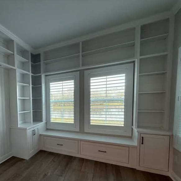 Custom Shaker Window Seat & Built‑Ins