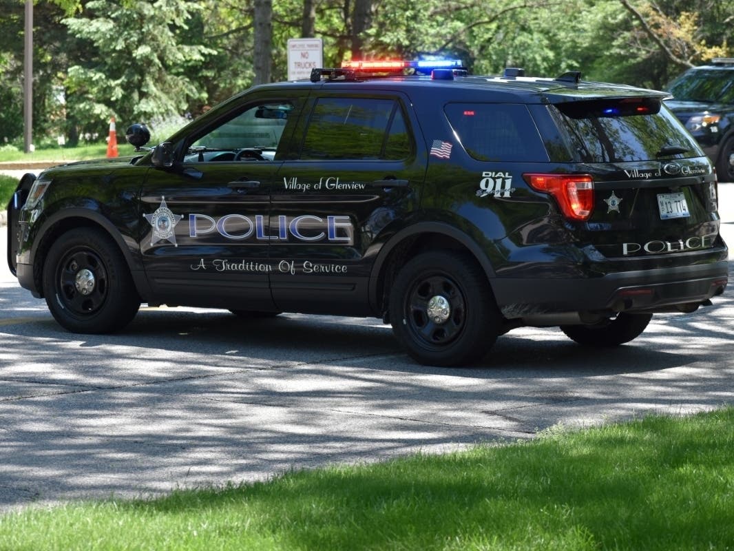 The incidents and arrests below were reported by the Glenview Police Department between Nov. 17-24, 2020. 