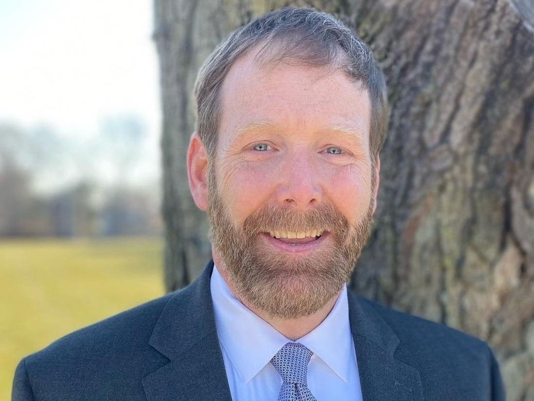 Jason Pearson joined St. Charles District 303 in 2010 and was an area superintendent for grades 6-12 for nearly six years. 