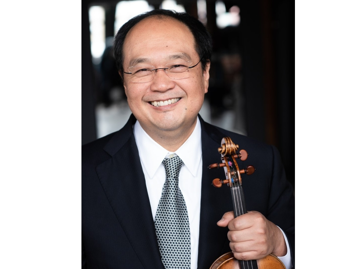 Maestro Robert Chen both performs and leads the NSO Strings on April 30, 2023, in a program of music by Mozart, Schubert and Piazzolla’s The Four Seasons.
