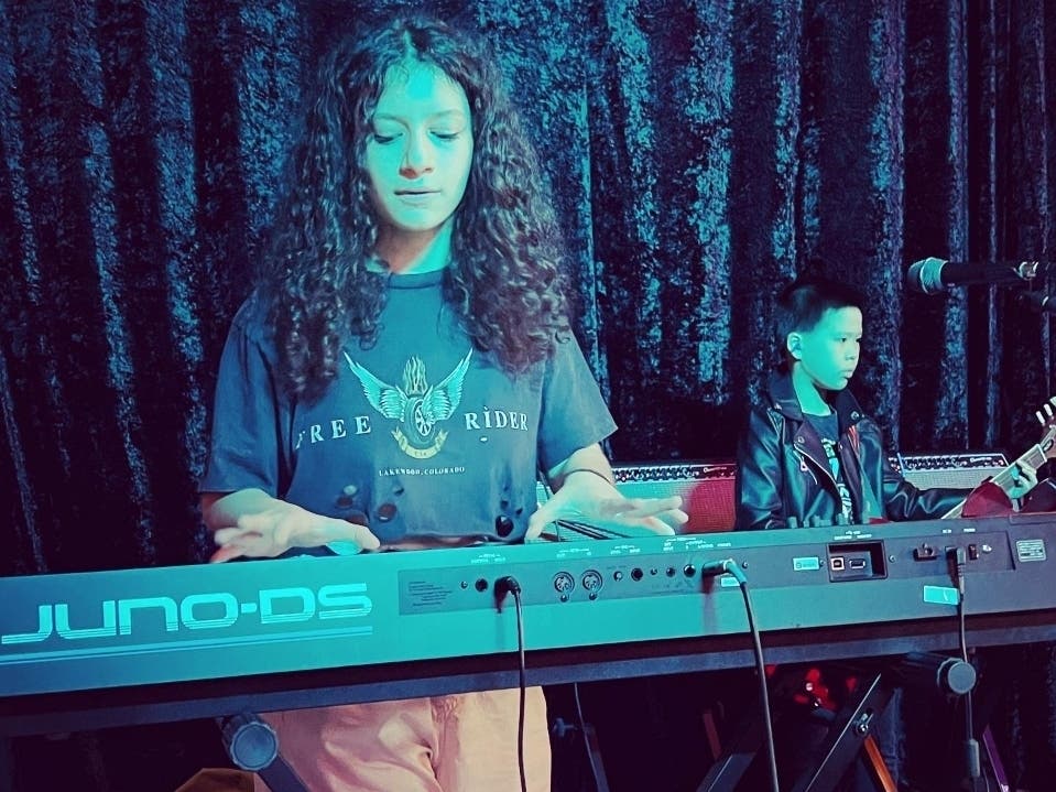 Camryn Napoli is a keyboard student at School of Rock Glenbrook. 