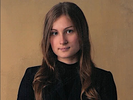 Natalia Barna graduated from Maine East High School. 