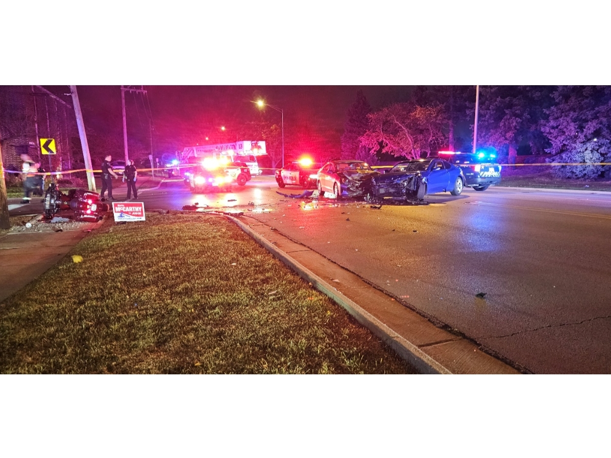 Motorcyclist Killed In 3-Vehicle Crash: Arlington Heights PD