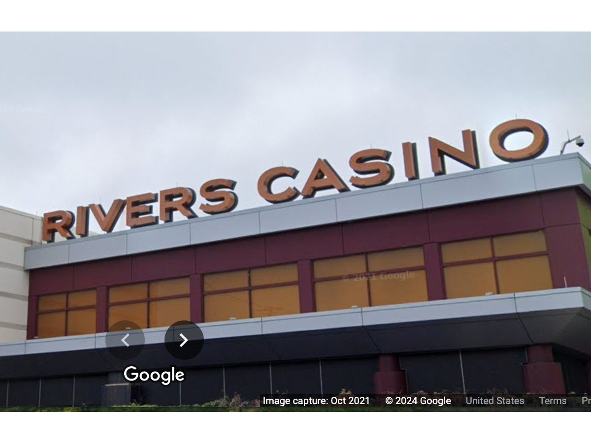 Police were called to the casino at around 2:48 a.m. for a report of an armed robbery. 