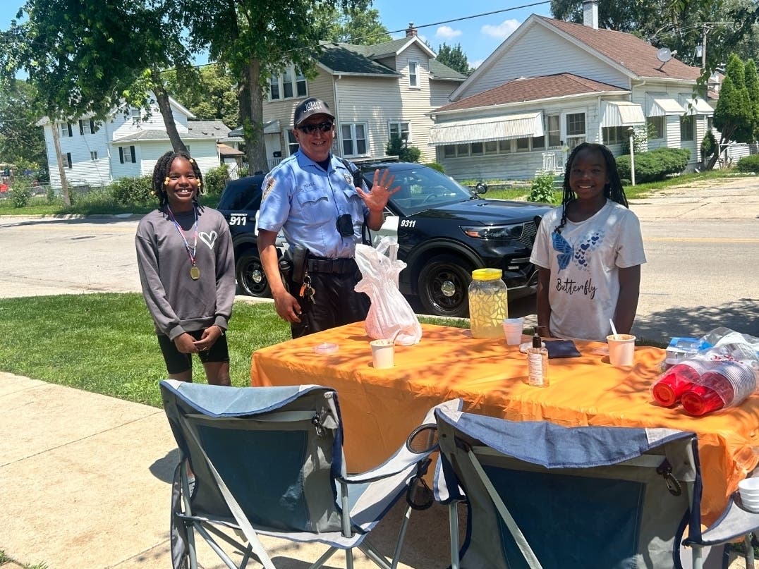 Precious Davis shared this photo from her kids’ lemonade, slushie, and corn stand in Joliet. "They spent the day working hard, meeting neighbors, and learning about responsibility and earning money," Davis tells us.