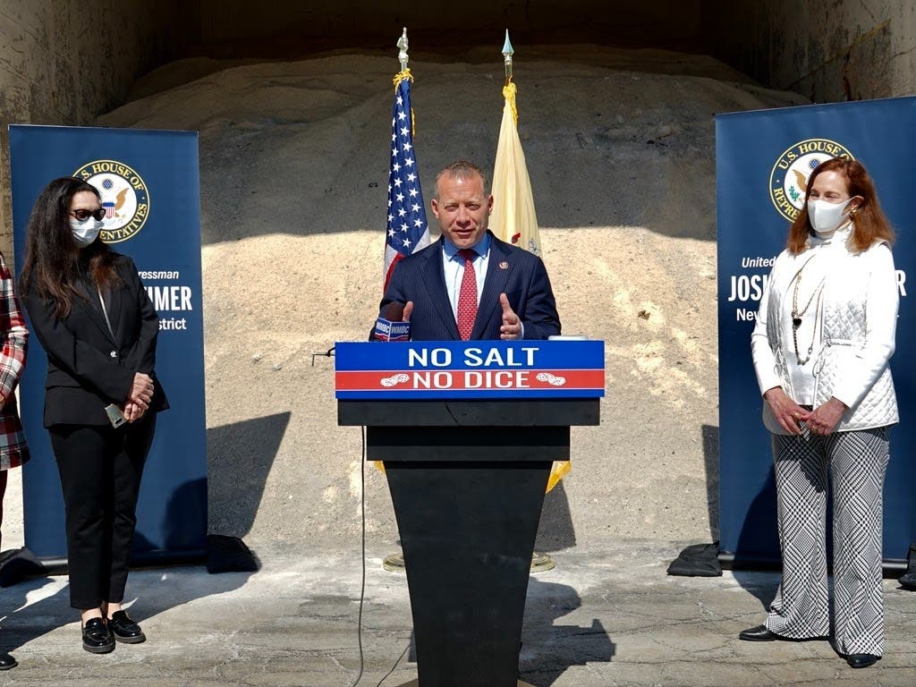 The congressman is proposing the federal government address the “tax gap,” or, as his office puts it, the $1 trillion per year difference between taxes legally owed and taxes actually paid. 