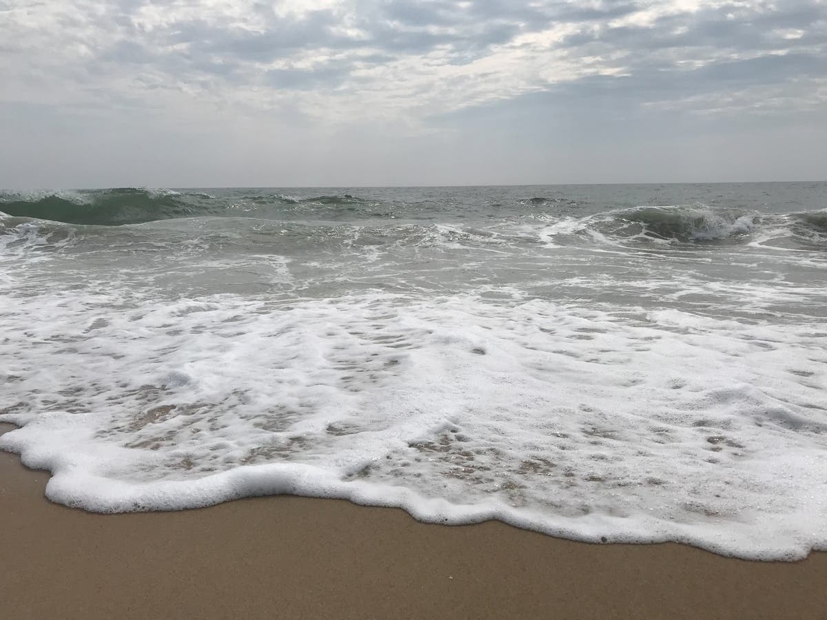 In the recently released summer events brochure, the department announced that opening day at Memorial Beach is set for June 16. The total season runs from June 16 to Aug. 13.