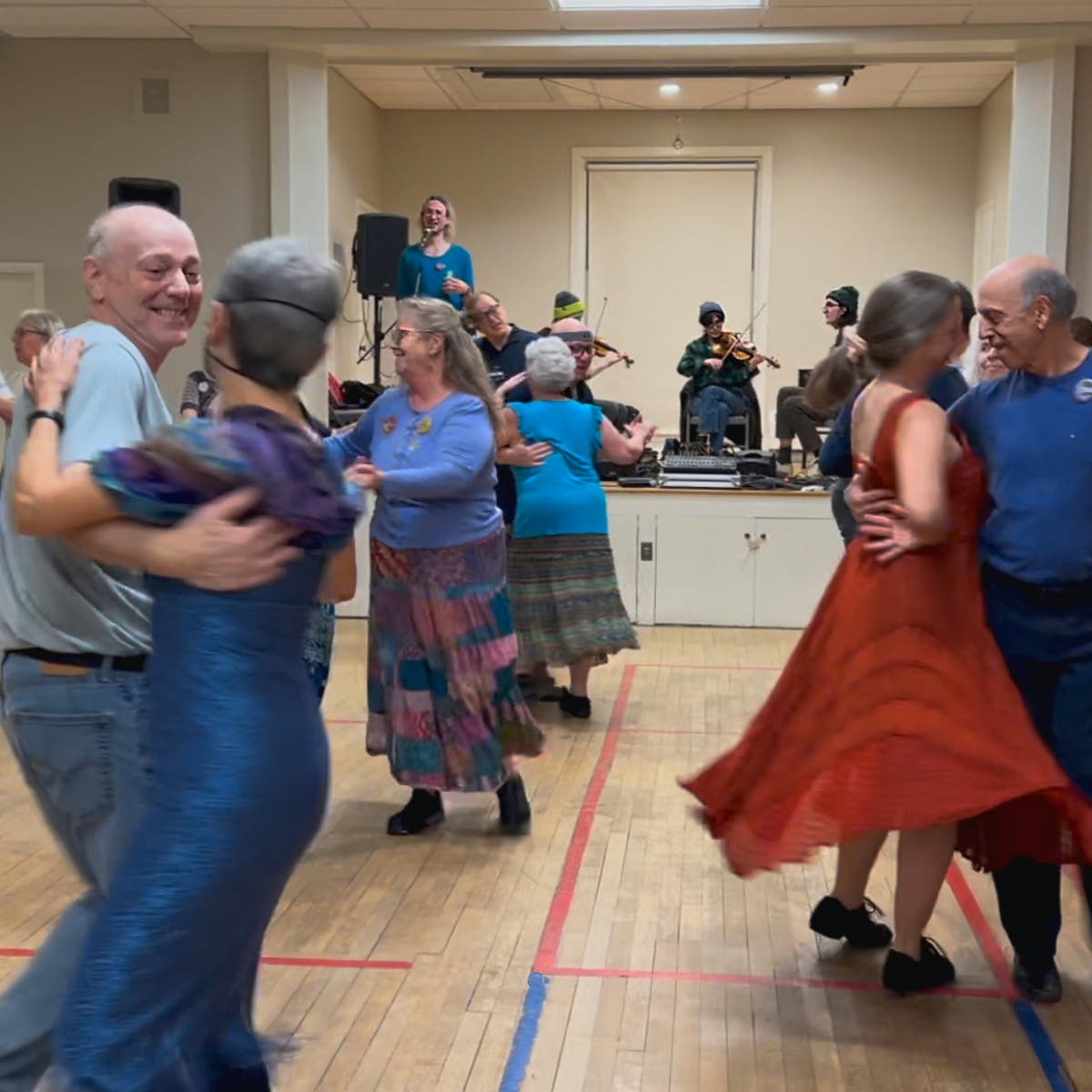 Come dance at Swingin' Tern Dances in Chatham!