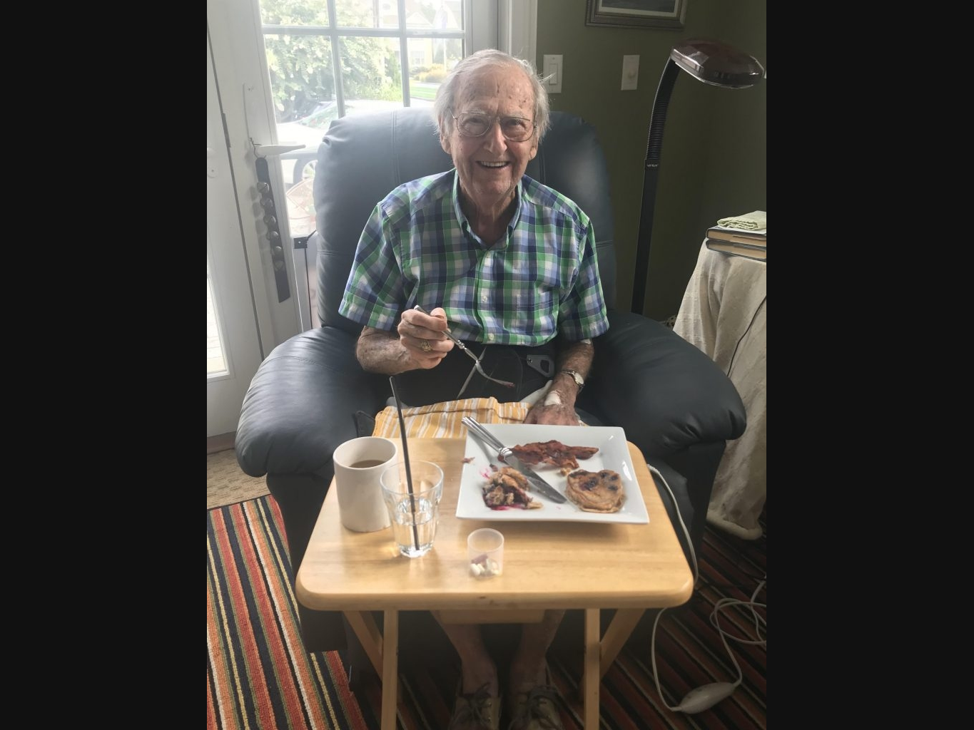 News small post card thumbnail