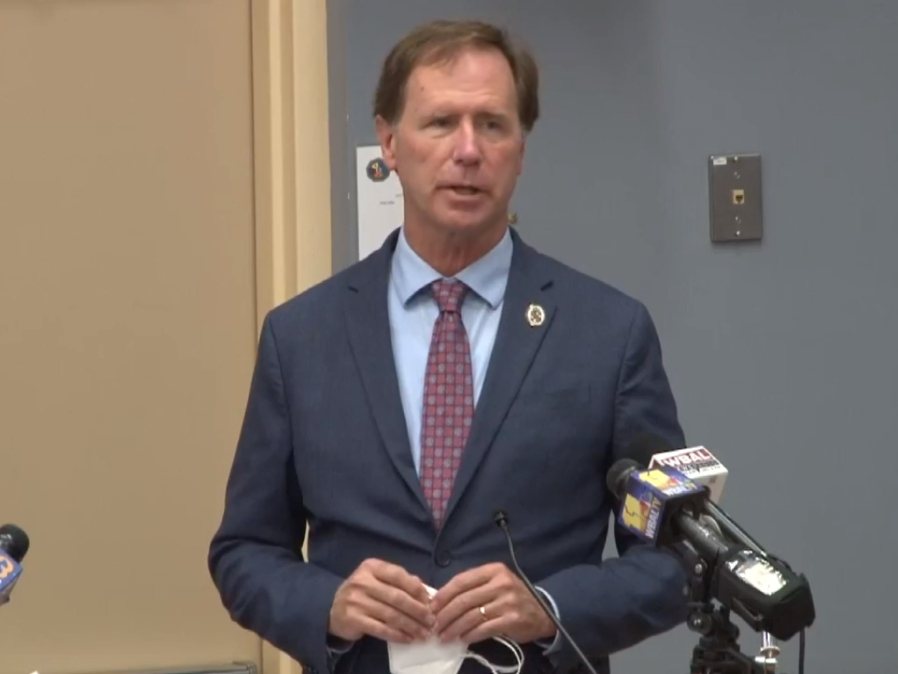 Anne Arundel County eateries, social gatherings and youth sports now face additional limitations, County Executive Steaurt Pittman announced Thursday.​