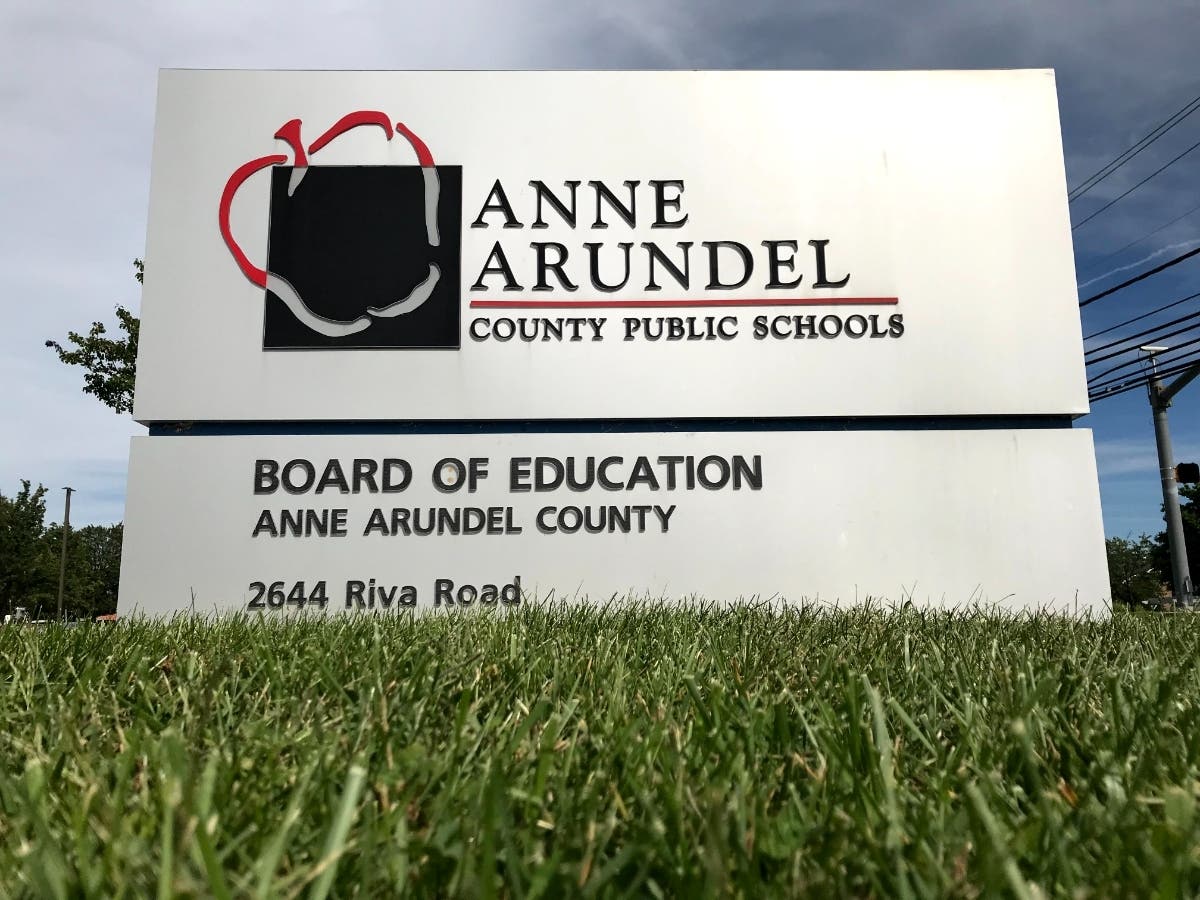 Anne Arundel County Public Schools Superintendent George Arlotto announced Thursday that he will not return for another term as the system's top official.
