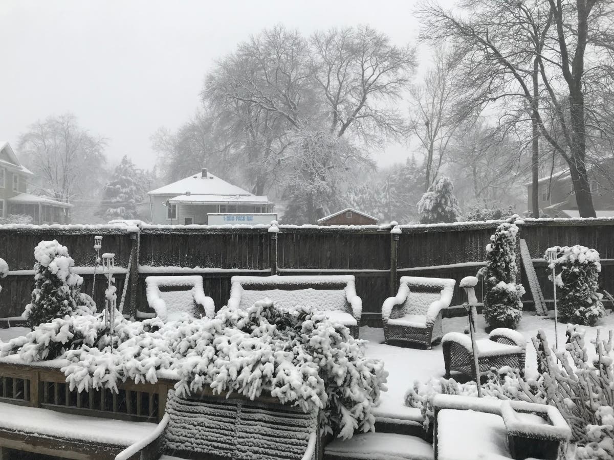 Anne Arundel Patch wants to see your snow photos.