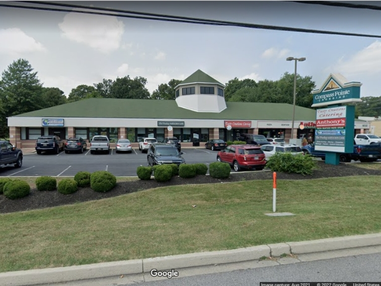 Polished Approach opened a new women's clothing store in Pasadena. The Anne Arundel County business needed a bigger warehouse to fulfill its online orders. The 3-year-old company moved its distribution site to this strip mall and opened a storefront.