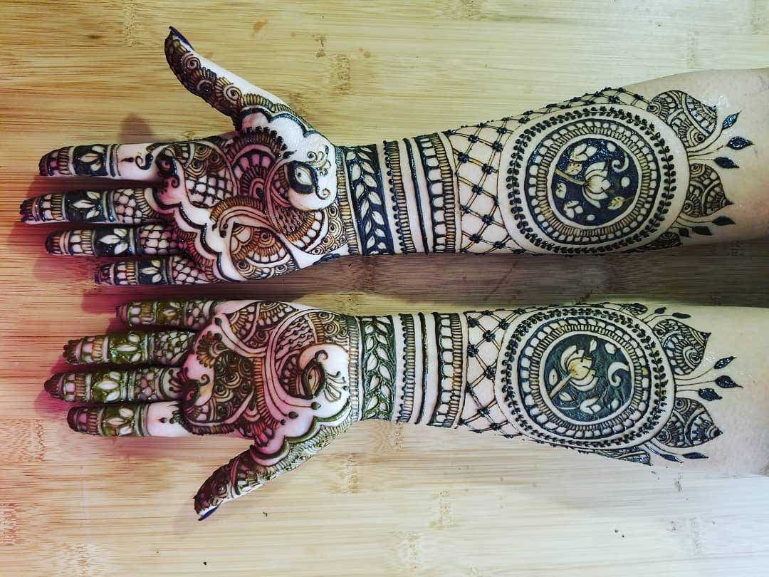 Arva Henna Artist/Arsaat Party Entertainers 