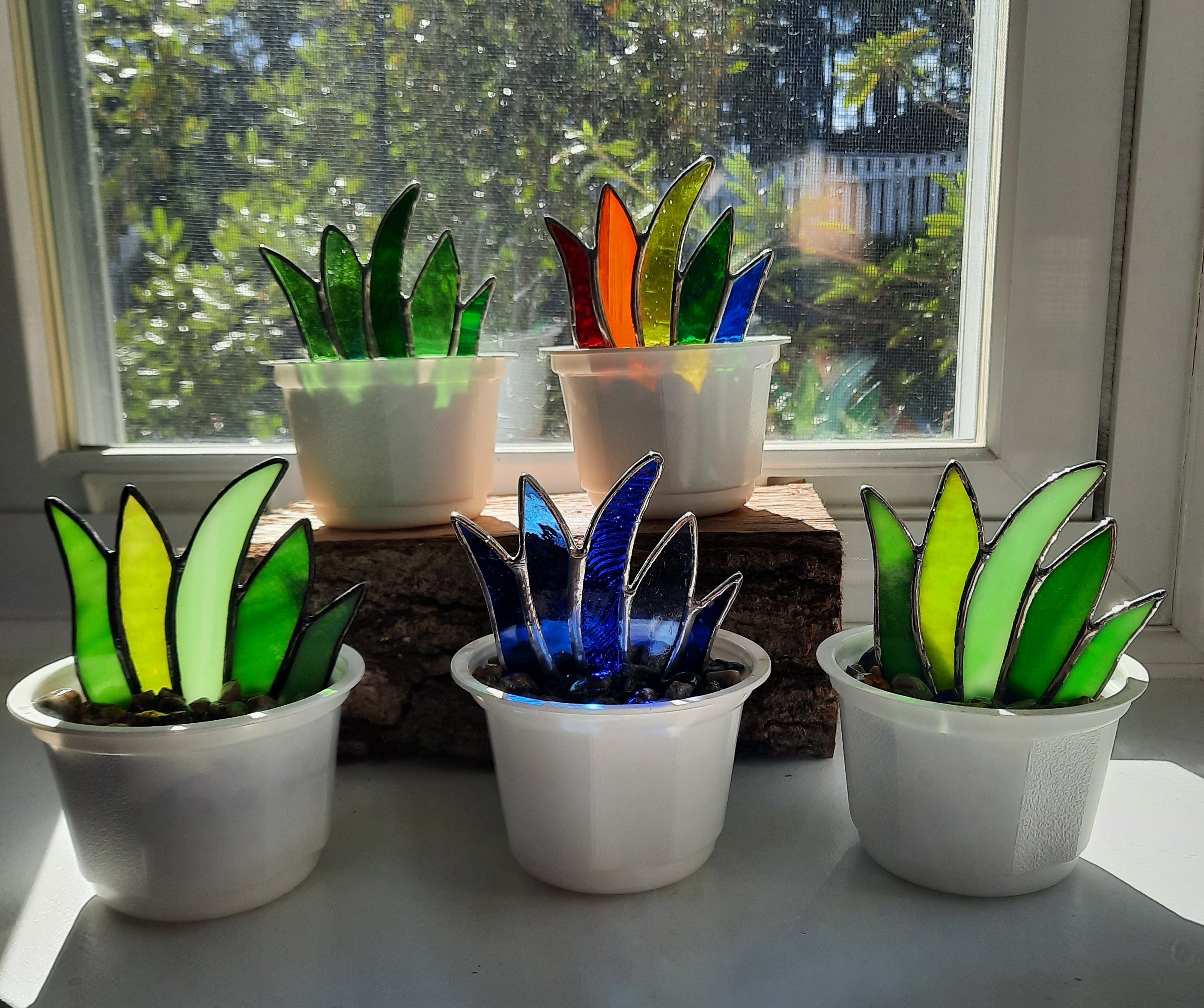 Create a Stained Glass Plant with Margaret Stevens at LexArt