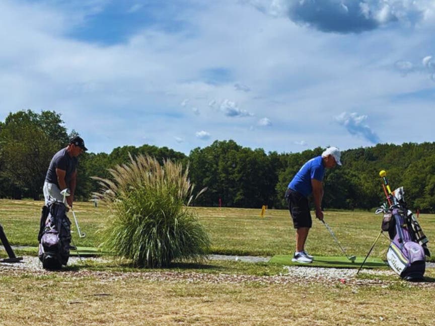 Swing Loose Outdoor Golf Range NOW OPEN 
