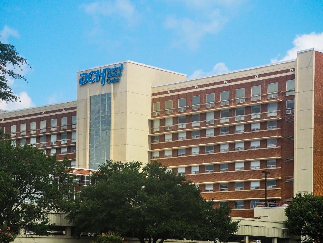 The exterior of DCH Regional Medical Center in Tuscaloosa 