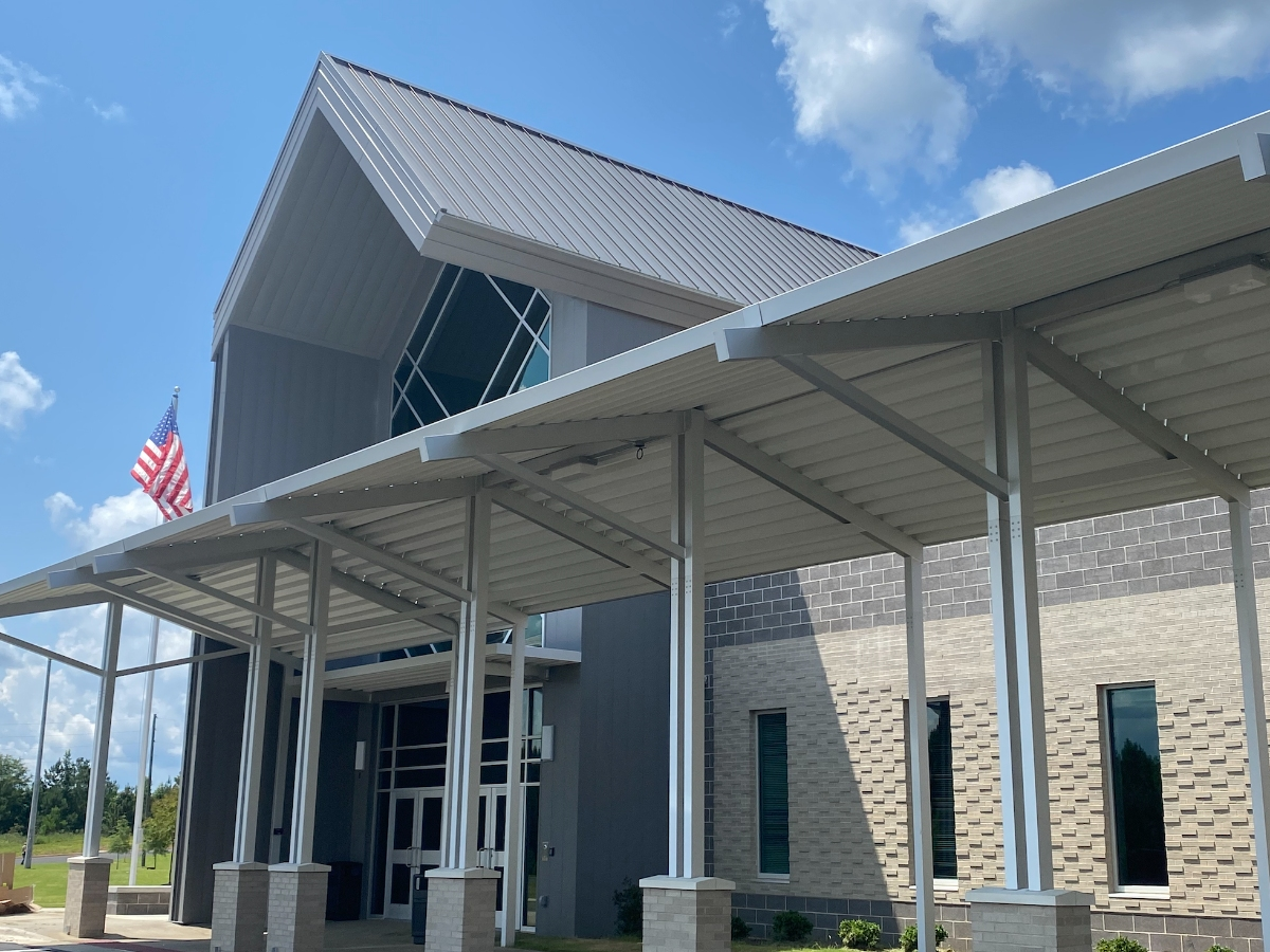 The main entrance for Northport Intermediate School