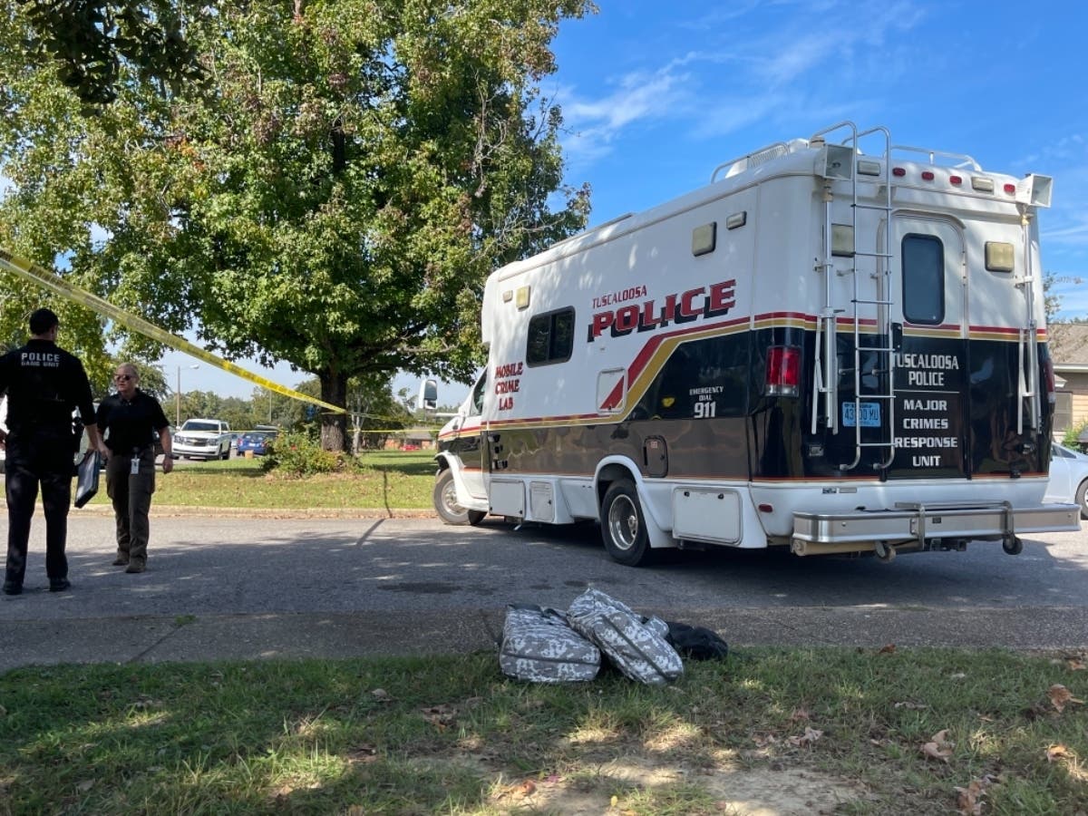 The Tuscaloosa Violent Crimes Unit is investigating a shooting at Hay Court apartments. 