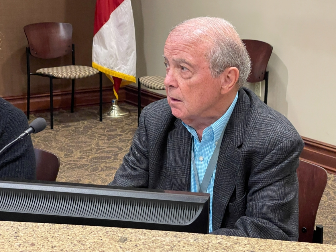 Northport City Attorney Ron Davis speaks during Monday's special called City Council meeting.