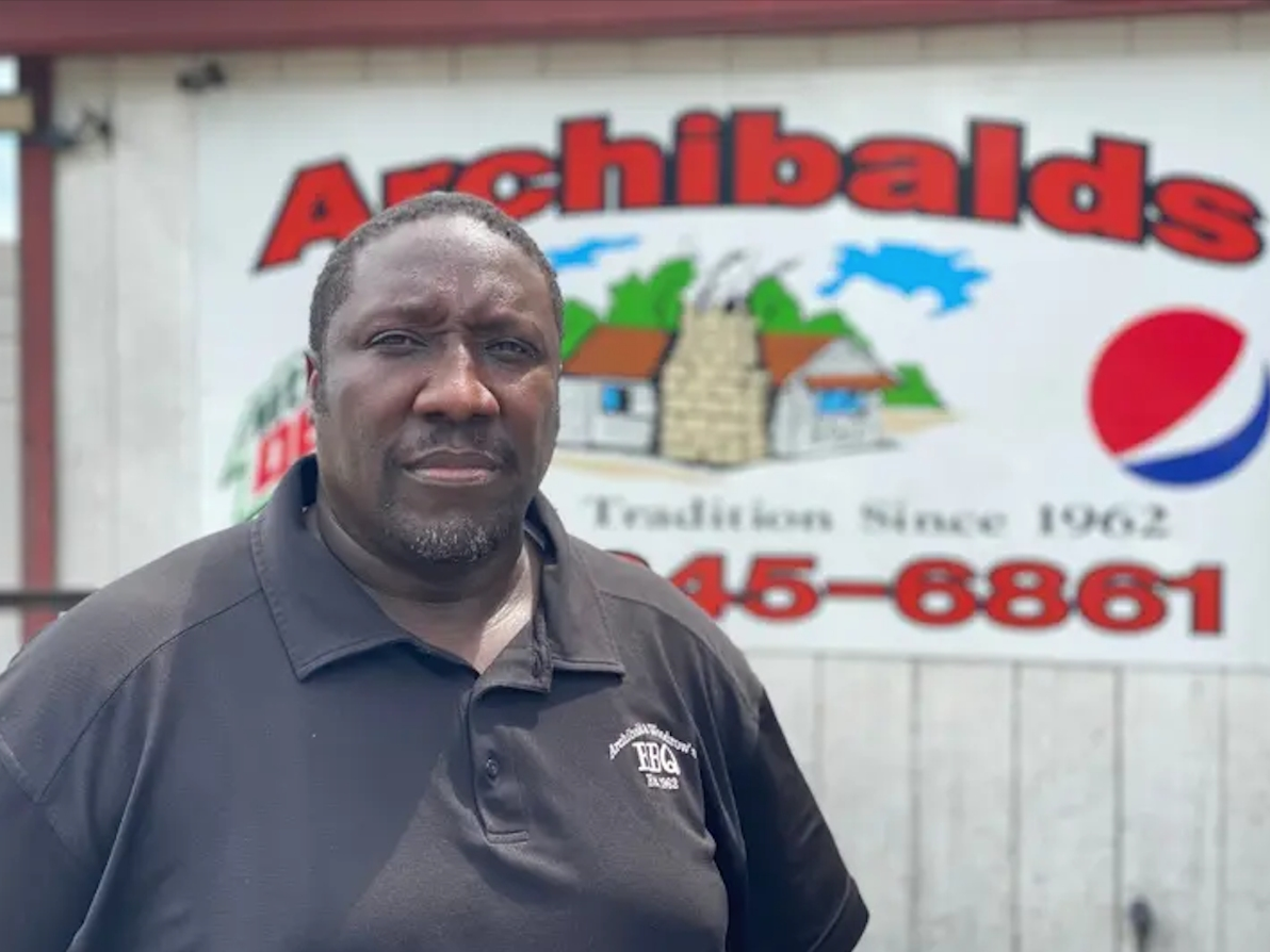 Woodrow Washington III in front of his Northport BBQ business. 