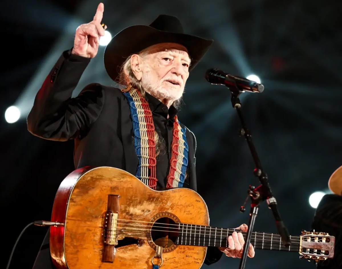 Willie Nelson & Family are set to play the Tuscaloosa Amphitheater in April