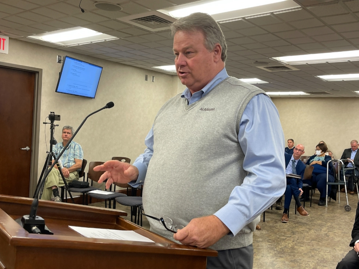 PARA Executive Director Gary Minor speaks to the County Commission during Wednesday's meeting. 