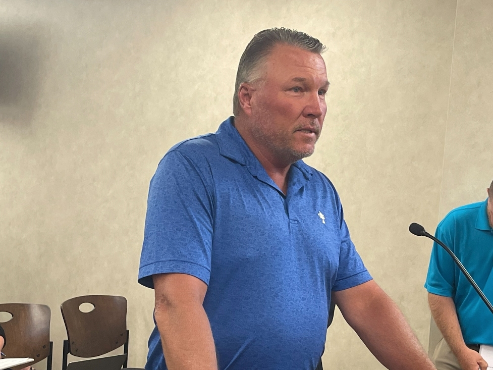 Waste Management's Interim Director of Alabama Operations Dwight Robinson during Wednesday's meeting of the Tuscaloosa County Commission. 