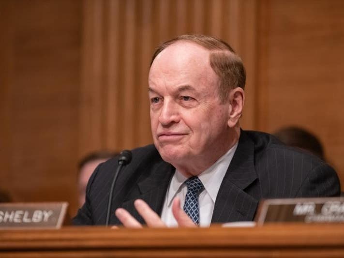 Sen. Richard Shelby speaks during a meeting of the Senate Banking Committee, 