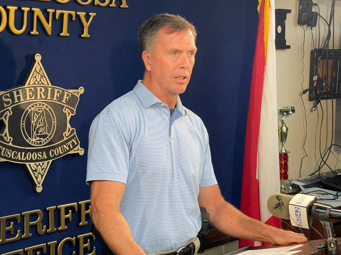 Tuscaloosa Violent Crimes Unit Commander Marty Sellers speaks to media on Monday