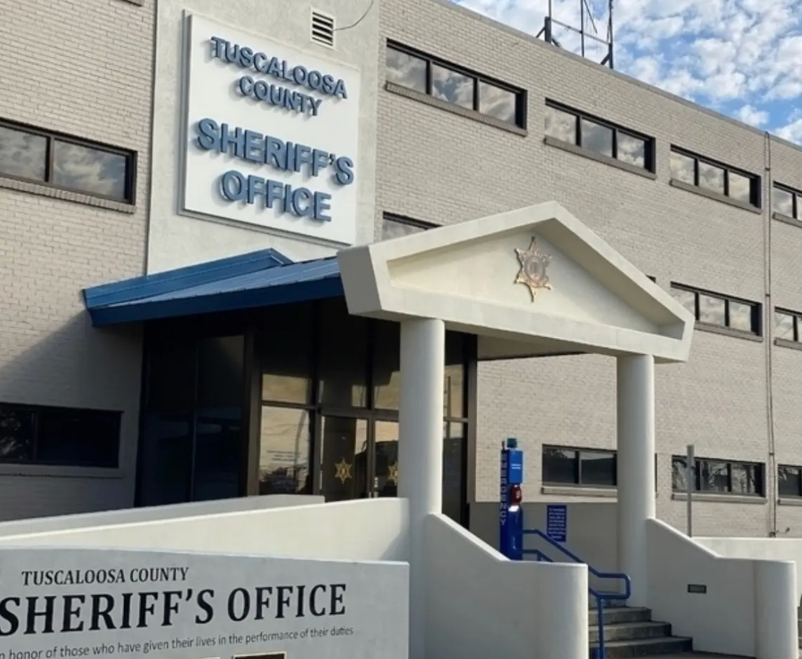 Juvenile Charged After Emailing Bomb Threat To Duncanville Middle School 