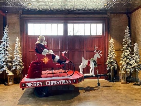 Bob Fuchs of Brookfield is spreading holiday cheer with the community's help after his mother's death. He restored a 1891 sleigh and is using it to help the community. 