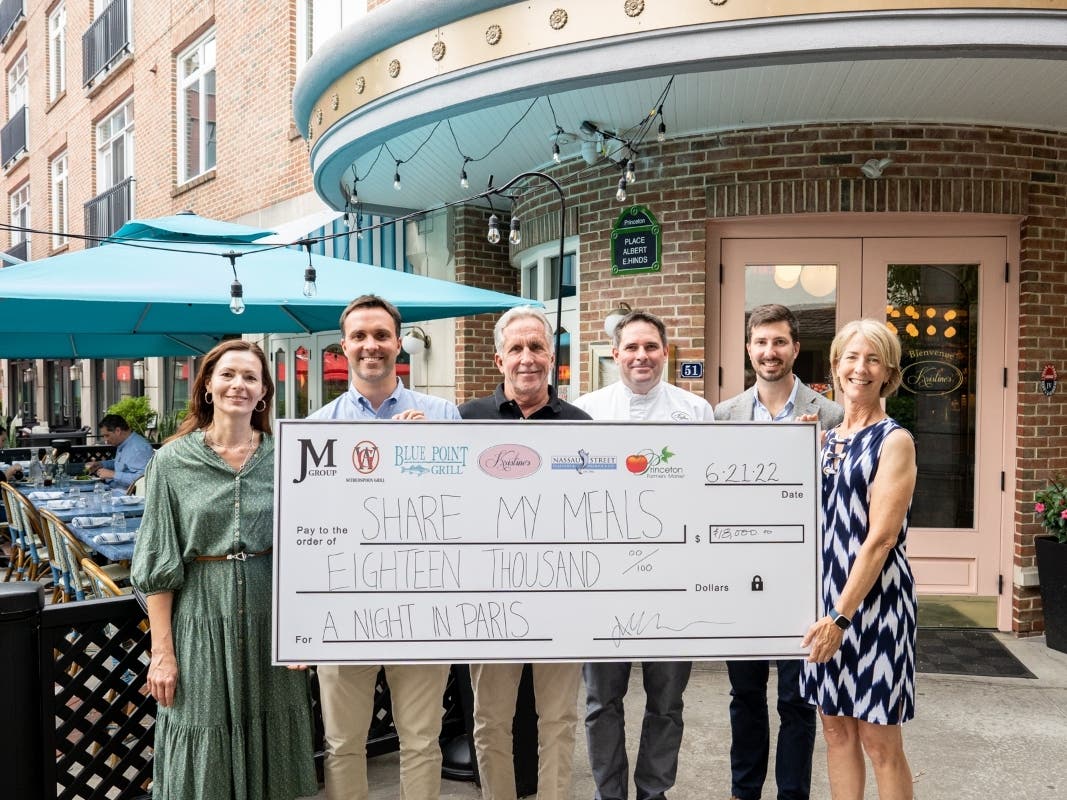 (L-R) Vanessa Hradsky, Jess Morrison, Jack Morrison, Nicolas Demurge, Pierre-Eloi Milcent-Baudoin and Karen S. Lemon 