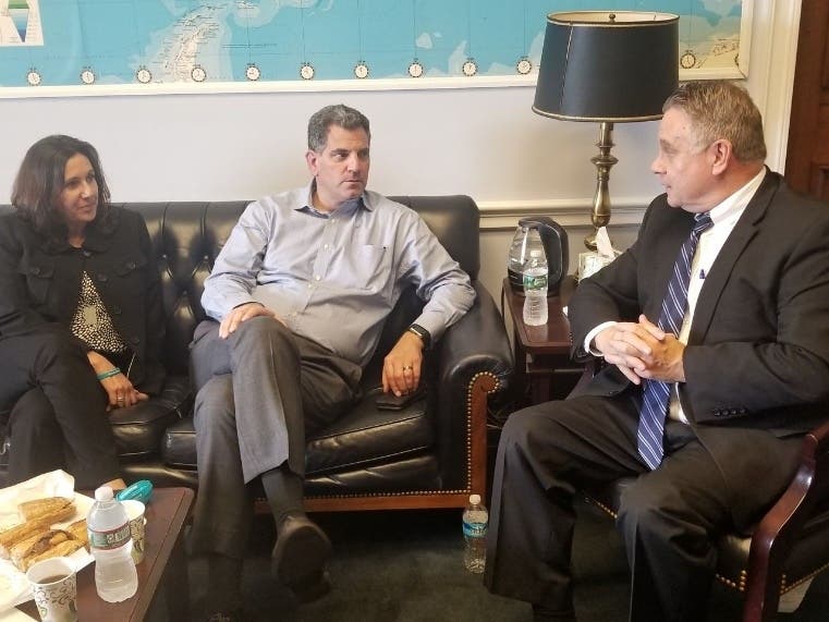 Marci and Seymour Josephson started the #WHATSMYNAME foundation to educate people on the importance of rideshare safety. 