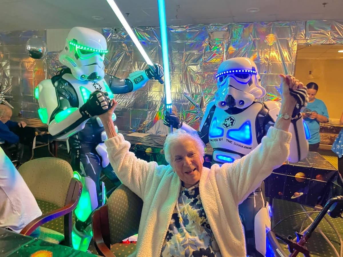 News small post card thumbnail