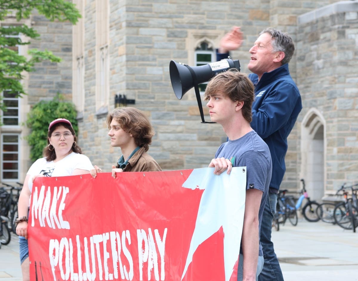 https://patch.com/img/cdn20/users/24423246/20260507/103735/styles/patch_image/public/senator-andrew-zwicker-princeton-polluters-pay-rally-may-6-2026___07103529934.jpg